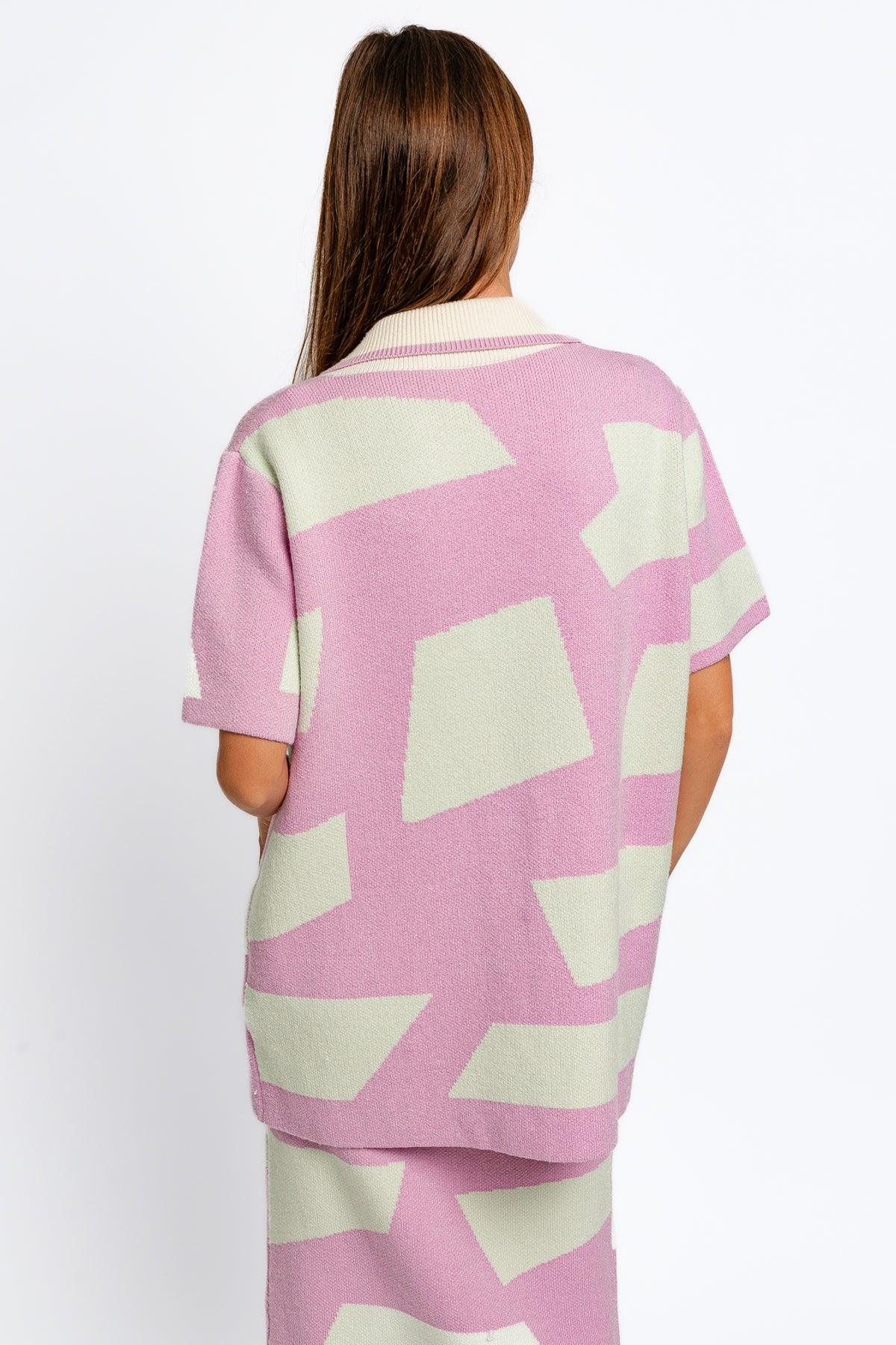 Abstract Printed Short Sleeve Collared Sweater Top-1