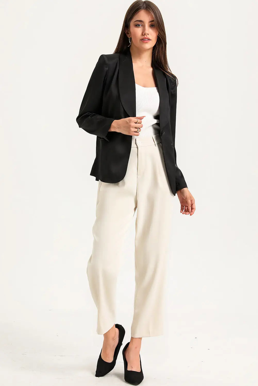 Black Collared Neck Single Breasted Blazer with Pockets-4