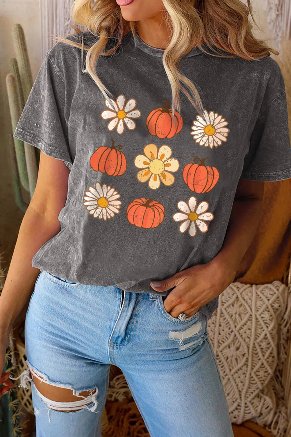 Black Pumpkin Floret Graphic Vintage Washed T-shirt-0